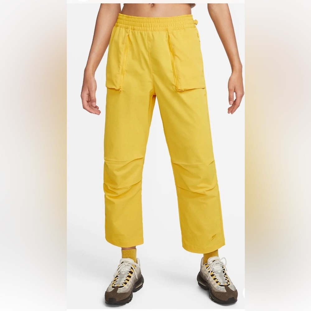 Nike Women’s Sportswear Dri-Fit Tech Pack Woven Pants Yellow Size Medium